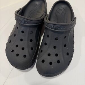 CrocsBlack Clogs M12
